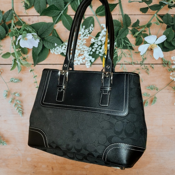 COACH black sig shoulder bag - Picture 2 of 8